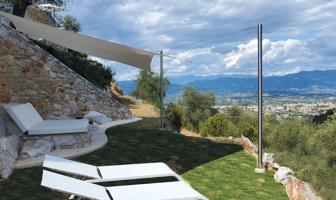 Villetta Farfallina "The Unique Property In The World With An Openable Roof" Lucca Exterior foto